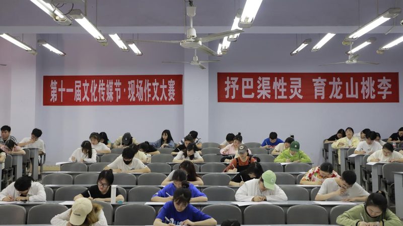 政府危机公关传播标准流程：如何构建有效应对机制